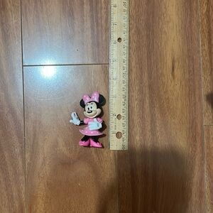 Minnie Mouse Figurine
